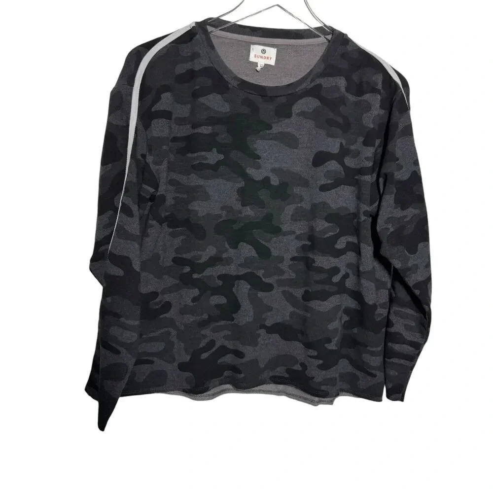 SUNDRY gray camouflage pullover sweatshirt womens size 0 XS - Picture 2 of 8